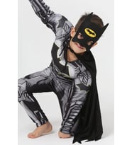 Life For Moda Erkek Çocuk Batman  Pelerinli ve Maskeli Kaslı Çocuk Kostümü (Siyah-Gri)