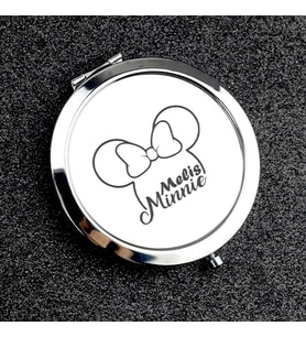 Kişiye Özel İsimli Minnie Mouse Baskılı Daire Metal Ayna Çanta, Cep ve Makyaj Aynası (Gümüş)