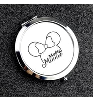 Kişiye Özel İsimli Minnie Mouse Baskılı Daire Metal Ayna Çanta, Cep ve Makyaj Aynası (Gümüş)