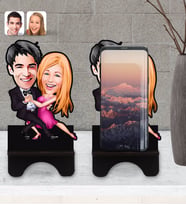 BK Gift Kişiye Özel Sevgililer Karikatürlü Ahşap Biblo Telefon Standı-13