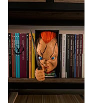 hayatvesanat  Chucky Kitaplık Figürü / Kitap Tutucu