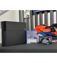 PlayStation 4 Fat 500GB Tek Kol + Detroit Oyun CD’si (İKİNCİ EL)