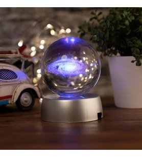 Dekoratif Renk Değiştiren Toz Bulutu Tasarımlı 3d Cam Küre