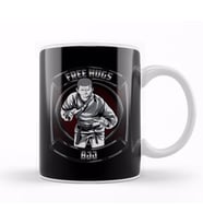Funny Free Hugs Jiu Jitsu Pun BJJ Martial Arts Kupa Bardak Porselen