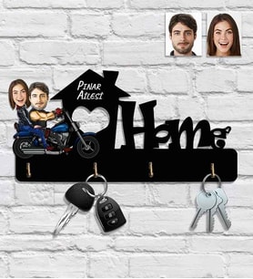 Kişiye Özel Karikatür Baskılı Ahşap Anahtarlık Motorcu Sevgili-2 25x15 cm