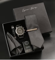 Babalar Gününe Özel Kişiye Özel Kutuda Siyah Zippo Çakmak& Siyah Erkek Bileklik& Metal Kravat İğnesi& Siyah Kravat& Spectrum Siyah Hasır Kordon Erkek Kol Saati Hediye Seti