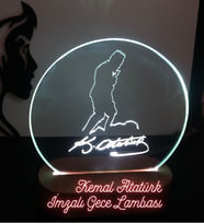 KEMAL ATATÜRK İMZALI GECE LAMBASI - ÖZEL HEDİYE (Ahşap)