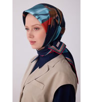 Çiçek Desen İpek Twill Eşarp   - 2026 İlkbahar-Yaz (T)   4303 (Lacivert)