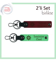 Gemi Dümeni Desenli 2’li Anahtarlık Takımı, İsme Özel Hediyelik, Bordo-Fıstık Yeşil