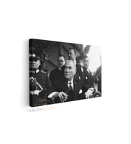 Yatay Kanvas Duvar Tablosu Ataturk Otururken Salon Tablosu Ofis Tablosu Yeni Ev Hediyesi Dekorasyon