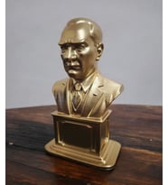Mustafa Kemal Atatürk Kaideli Büst Biblo -  Altın Sarısı Dekoratif Heykel - Hediyelik Ofis Aksesuarı