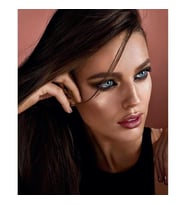 Maybelline New York Aydınlatıcı - Face Studio Chrome Extreme Highlighter 300 Sandstone