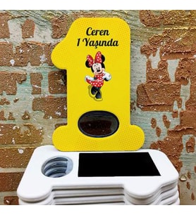 İsme Özel 1 Yaş Açacak Magnet- 1 Yaş Doğum Günü Magneti - Sarı Minnie Mause Açacak Magnet