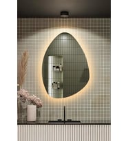 Fawdecor Led Işıklı Asimetrik Üçgen Model Dekoratif Duvar Aynası, Modern Eşsiz Ayna, Duvar Dekorasyon Ürünü (Günışığı)