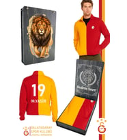 Galatasaray Orijinal Sarı Kırmızı Parçalı Kişiye Özel Hakim Yaka Sweat Kutulu (Sarı-Kırmızı)