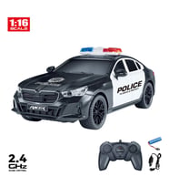 1 / 16 Ölçek Işıklı Uzaktan Kumandalı Polis Arabası 23 cm Şarjlı Yarış Arabası