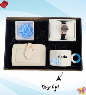 Kişiye Özel Kahve Bardağı & Kadın Cüzdanı & Siyah Kadın Saati & Çiçek Model Mum Hediye Seti & Kadına Hediye&Anneye Hediye&Sevgiliye Hediye&Anneler Günü&Yılbaşı Hediyesi&Sevgililer Günü&Öğretmenler Günü & Kurumsal Hediye