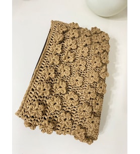 kadın çiçekli clutch