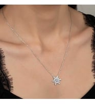 Ucarticaret S-warovski Taşlı Gümüş Kartanesi Bayan Kolye