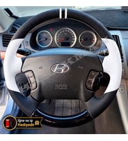 Hyundai Trajet Dikme Direksiyon Kılıfı Delikli Deri Parlak Siyah Beyaz Detay Çift Yüzük ve Dikiş 2000-2008