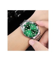 Özel Kutulu Yeni Seri Takvimli Unisex Kol Saati Rolex Model Metal Gümüş Yeşil Renk Çelik Sınırlı Sayıda Kutu İçerisinde Gönderilecektir Özel Üretim Hediyelik Abi Baba Erkek Kız Arkadaş Nişanlı Koca Kadın Kardeşe Eşe Sözlü Kuzen Dayı Amca Hediye