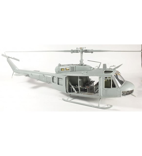 Dragon 3538 1/35 Ölçek UH-1D Huey Helikopter Plastik Model Kiti