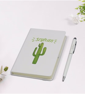 Kişiye Özel İsimli Kaktüs Tasarımlı 9x14cm Beyaz Defter ve Kalem Hediye Seti - Model 1