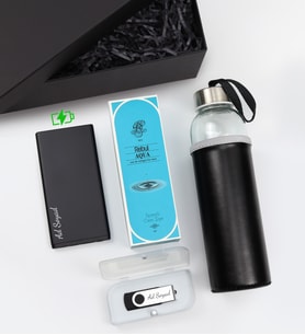 Kişiye Özel 32Gb Usb Bellek & Siyah Renk 10.000 Mah Powerbank & Rebul Aqua Erkek Kolonya & Özel Deri Kılıflı 500 Ml Su Matarası Hediye Seti