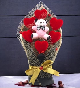Büyük Boy Yumoş Pembe Ayıcık Temalı Buket, Premium Peluş Buketi, Kırmızı Kalpli