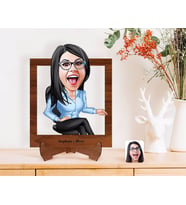 BK Gift Kişiye Özel Kadın Patron Karikatürlü Ahşap Standlı 3D Biblo-5 (Beyaz)