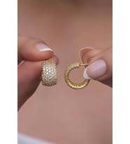 925 Ayar Gümüş Gold 5 Sıra Beyaz Taşlı Yarım Tur Küpe