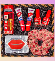eJOYA Saten Toka & Soyulan Kalıcı Ruj & Dudak Şişirici Lip Gloss & Oje & Dudak Maskesi Kozmetik Hediye Seti 110965