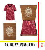 Galatasaray Lisanslı Puma 2025-2026 Bordo Alternatif Forma Aslan Ahşap Kutulu 77981303