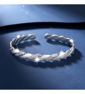 Pandora Tarz , Gümüş Kelepçe Trend  Bİleklik, Ahşap Kutu içerisinde