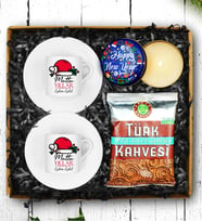 Yılbaşına Özel Tasarım Mutlu Yıllar Fincanı & Yılbaşı Mumu & Kahve Dünyası Türk Kahvesi