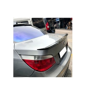 Bmw E60 5.seri Uyumlu Plastik Parlak Siyah M5 Ince Spoiler