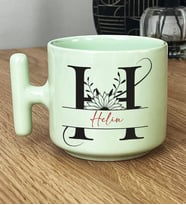 Kişiye Özel Ayçiçek H Harfli Hediye Pastel T Kupa İsme Özel İsimli Yazılı (Yeşil)