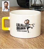 Kişiye Özel Karikatürlü Siyah Beyaz Taraftar Lüks Fincan Doğum Günü Hediyesi