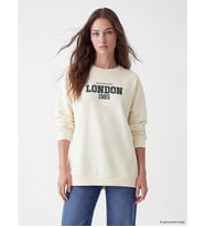 LCW Modest Bej Baskılı Oversize Kadın Kalın Sweatshirt Tunik