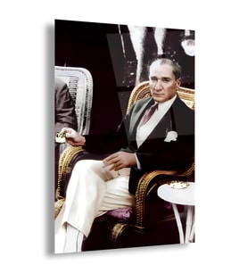 Atatürk Cam Tablo