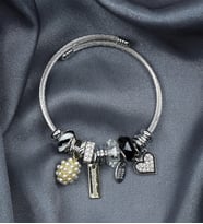 Gümüş Renk Charm Çelik Bileklik