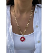 Pembe Arı Uçlu Kolye