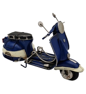 Midnight Metal Dekoratif Vespa Scooter Biblo