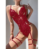 Kadın Dantelli Göğüs Dekolteli Jartiyer Detaylı Bodysuit (Siyah)