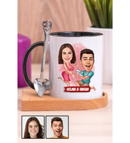 Sevgiliye Hediye Benimle Evlenir Misin  Karikatürlü Ahşap Altlıklı Siyah Kupa Bardak