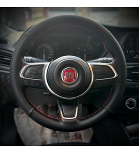 DİKİŞLİ DİREKSİYON KILIFI SİYAH DERİ İTHAL NOKTALI DERİ KIRMIZI DİKİŞLİ FIAT EGEA CROSS İÇİN