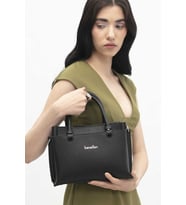 United Colors Of Benetton Bej Kadın Omuz Çantası BNT-1854