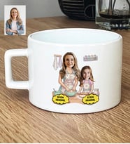 Kişiye Özel Karikatürlü Anne Kız Anneye Hediye Lüks Fincan Anneler Günü Hediyesi