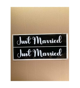 Gelin Arabası Plakalık Just Married Yazılı Siyah Üzeri Beyaz Yazı Kendinden Yapışkanlı
