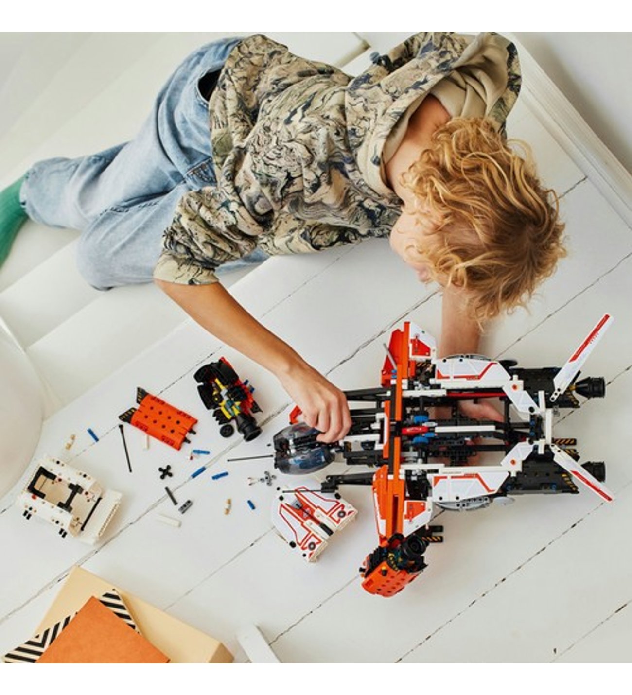 lego-technic-vtol-agir-kargo-